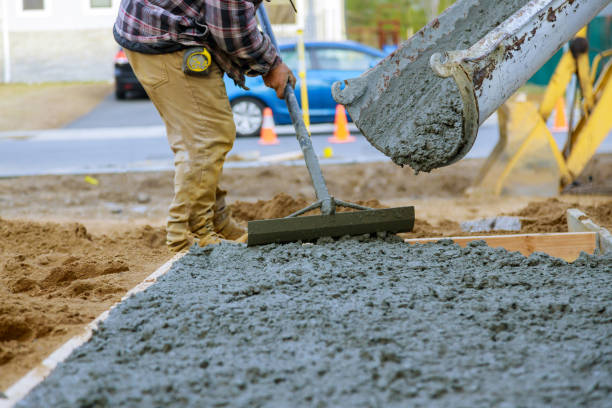 Best Concrete Pool Decks in Aurora, OH